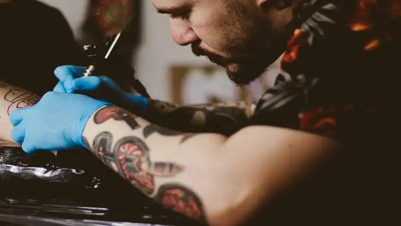 Cosmetic Tattoo Training: Your Path to Professional Excellence